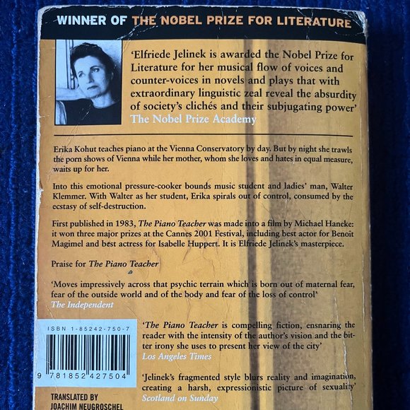 7 Used Paperback Books! (please message or bundle for individual titles) - Picture 14 of 14